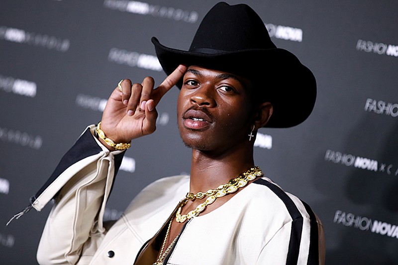 リル・ナズ・Ｘ「リル・ナズ・X、「Old Town Road」の歴代最長No.1記録を更新したケンドリック・ラマー／シャブージーを祝福」1枚目/1