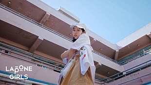 「IS:SUE、アクロバティックなダンスにも挑戦した「Breaking Thru the Line」パフォーマンスビデオ公開」