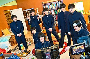 「FANTASTICS、映画『やのひび』×主題歌「Yellow Yellow」スペシャルPV＆撮影オフショット公開」