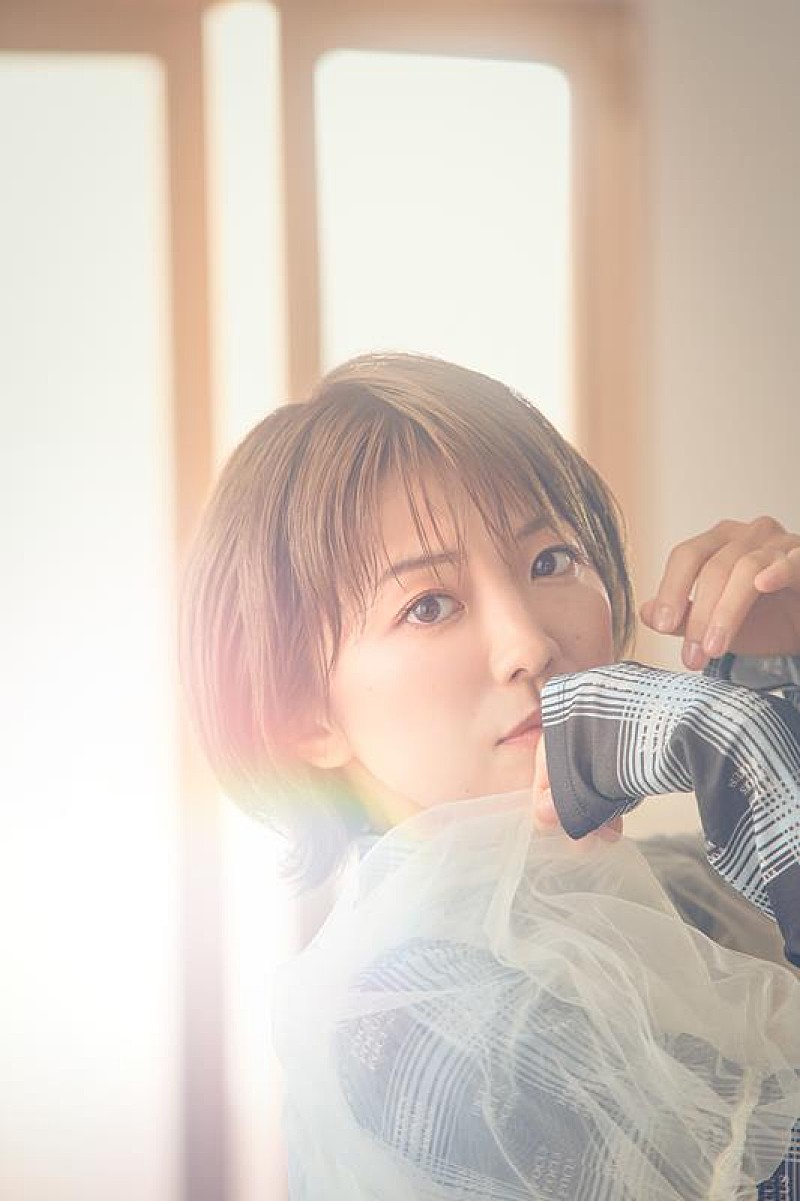 熊木杏里「熊木杏里、11/27発売オリジナルALタイトル曲「生きるとは」先行配信スタート」1枚目/2