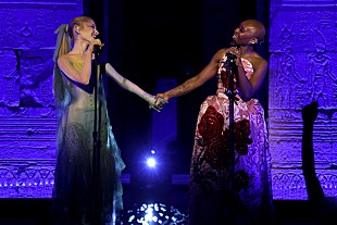 「アリアナ・グランデ、オファーがあれば【アカデミー賞】でシンシア・エリヴォと歌うと話す「言ってくれれば、すぐに駆けつけます」」