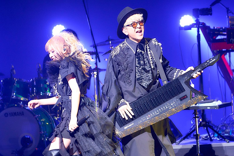 ＜ライブレポート＞GARNiDELiA、2025年の更なる飛躍にも期待が高まった10周年記念ワールドツアー・ファイナル公演 