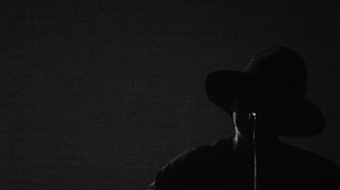 「amazarashi、アコースティックツアー【騒々しい無人 2024】より「そういう人になりたいぜ」ライブ映像公開」