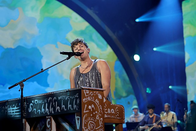 「チャーリー・プース、TikTok米国サービス停止前に「See You Again」の切ない演奏で別れを告げる」1枚目/1