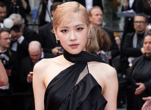 「BLACKPINKのロゼ、ケリー・クラークソンに「APT.」ダンスを伝授」