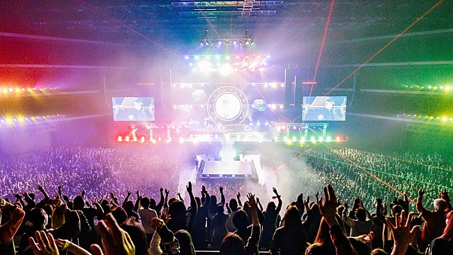 「Novel Core、アリーナ単独公演より「WAGAMAMA MONDAIJI」ライブ映像＆パッケージのジャケット公開」1枚目/4