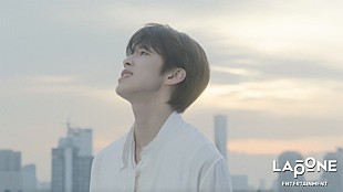 「河野純喜（JO1）が作詞、初ソロオリジナル楽曲「Singing in the rain」公開」