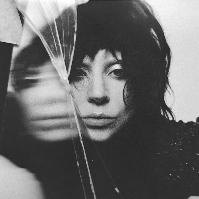 「【米ビルボード・アルバム・チャート】レディー・ガガ『メイヘム』首位デビュー、BLACKPINKジェニー初登場7位」1枚目/1