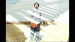 「折坂悠太、自身が撮影・編集を手がけた「沖の方へ」MV公開」