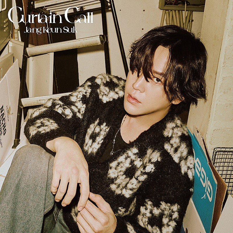 「初回限定盤A(CD+DVD)」3枚目/8