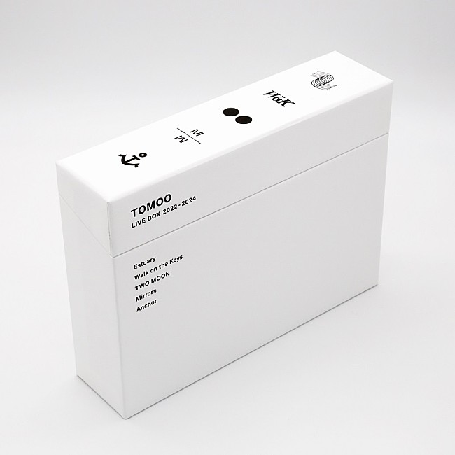 「TOMOO、5枚組ライブ映像作品『TOMOO LIVE BOX 2022‐2024』＆単作パッケージ同時発売へ」1枚目/8