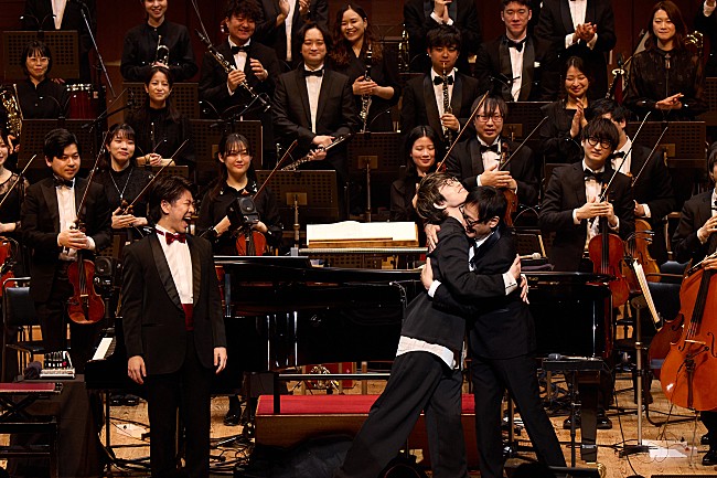 「＜ライブレポート＞川崎鷹也×武部聡志、尊敬と感謝が紡いだオーケストラコンサート」1枚目/10