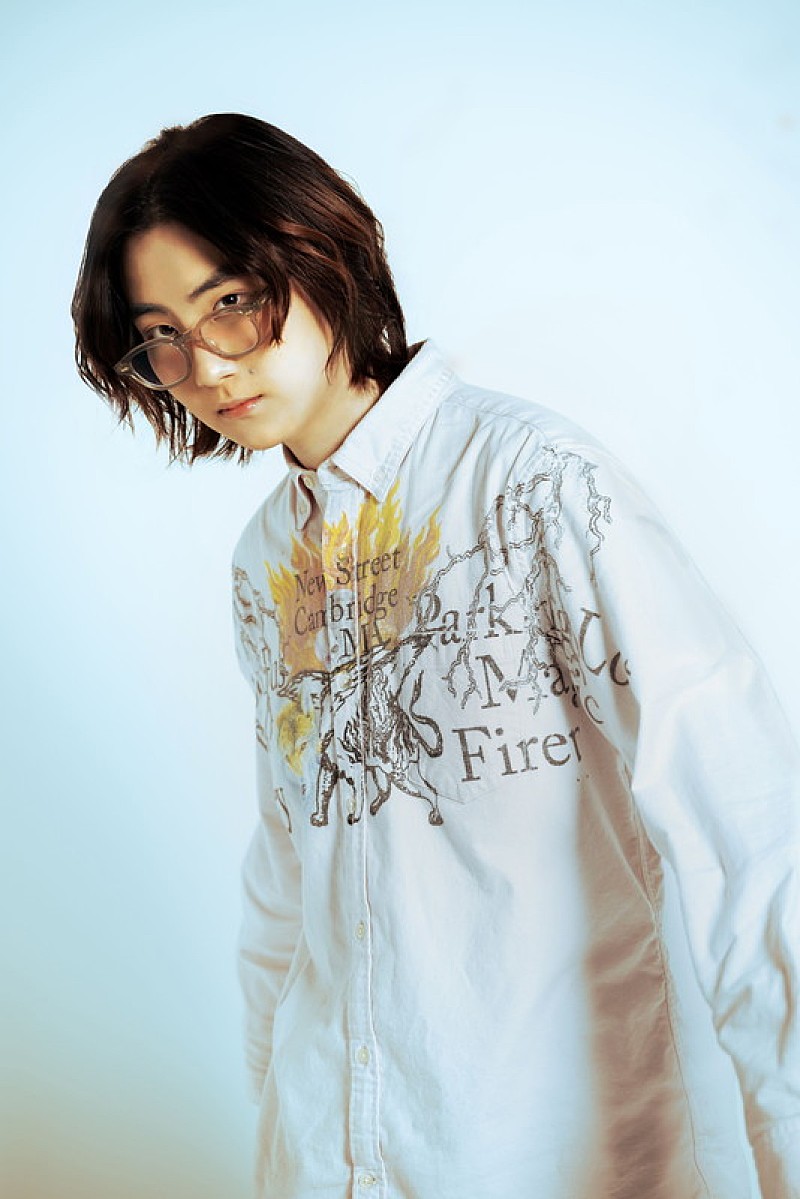 皆川溺、1stアルバム『TINY EYES SPARKLE EYES』は全10曲