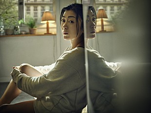 「宇多田ヒカル、アナログレコード『Electricity Remixes』数量限定リリース」