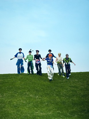 「aoen、“やんちゃ爽やか”な『青い太陽 (The Blue Sun)』コンセプトフォト公開」