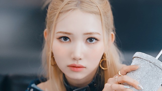 「『IS:SUE / &#039;SHINING&#039; MV Teaser 1』 NANO」2枚目/13