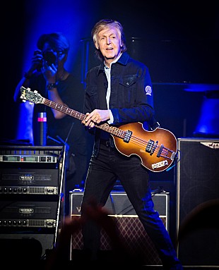 「ポール・マッカートニー、絵本『あの雲のむこうに』映画化の豪華声優陣が明らかに」