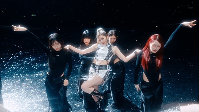 「『IS:SUE / &#039;SHINING&#039; Music Video』」7枚目/16