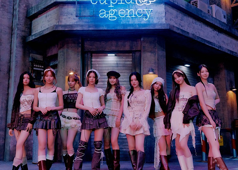 「NiziU」2枚目/2