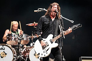 「ジョシュ・フリーズ、フー・ファイターズを突然解雇されたことをSNSで明かす」