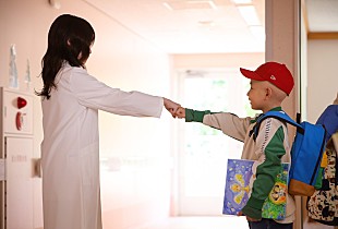 「「天久鷹央の推理カルテ」5話“天使の舞い降りる夜”の神回に視聴者号泣 「展開知ってたのにボロ泣き。涙が止まらん」」