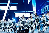 「＜ライブレポート＞「新しく生まれ変わることではなくて、新しい何かが生まれること」日向坂46が導き出した未来への答え【BRAND NEW LIVE 2025「OVER THE RAINBOW」】」1枚目/37