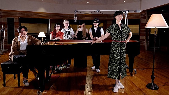 「冨田ラボ、UAとの初コラボ曲「あはは feat. UA」MV公開」1枚目/4