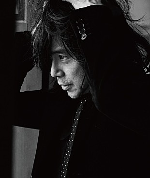 「宮本浩次、優しさも強さも秘めて歌う「Today -胸いっぱいの愛を-」MV公開」