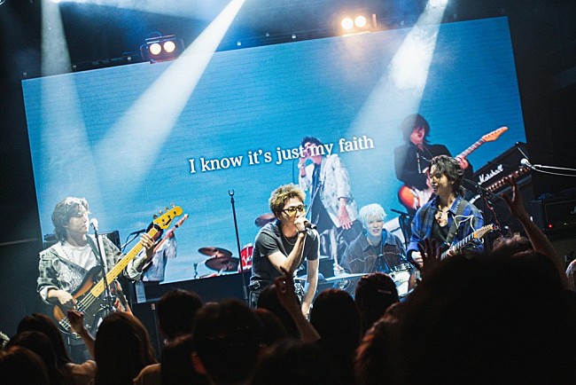 「＜ライブレポート＞CROWN HEAD、存在感と実力を証明した記念すべき初ライブを目撃」1枚目/5