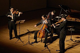 「H ZETT Mが初のピアノ四重奏公演を開催、H ZETTRIO×ユッコ・ミラーの2ndAL発売決定＆MV公開も」