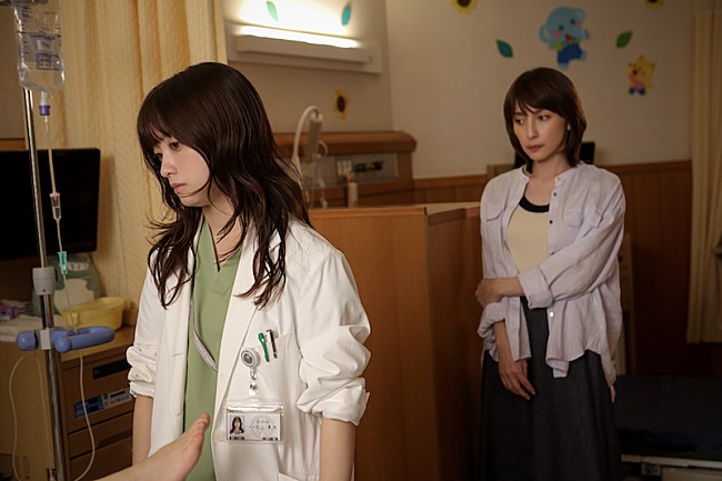 「「天久鷹央の推理カルテ」最終回、“桃花”奥菜恵が“鷹央”橋本環奈を誤診で提訴 「橋本環奈が見事だった」「桂正和先生が出ていてビックリ」」1枚目/1