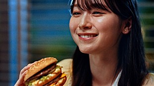 「守屋麗奈（櫻坂46）出演、「ビッグマック」×「I feel Coke」コラボCM放映開始」