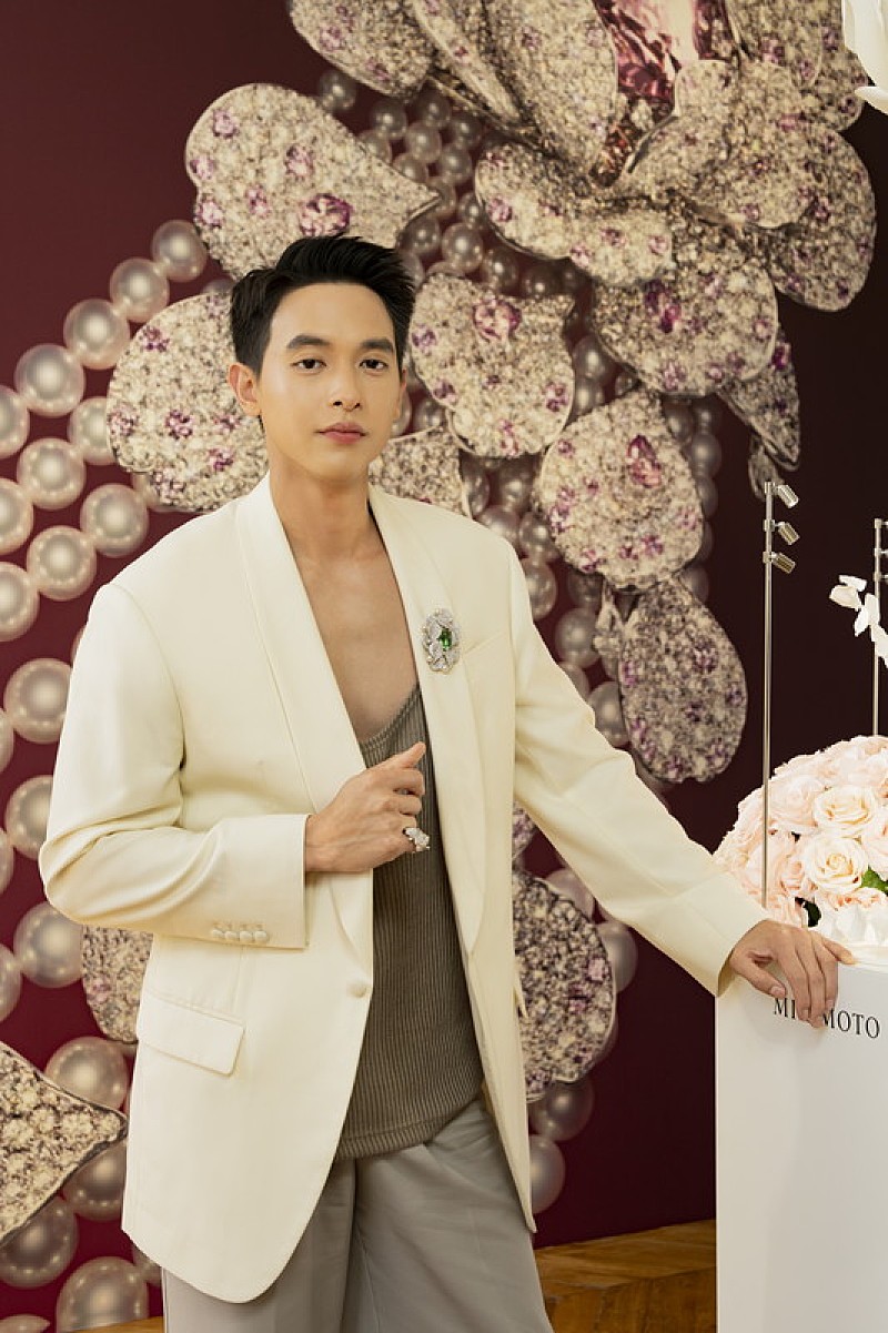 「ジェームス・ジラユ」5枚目/5