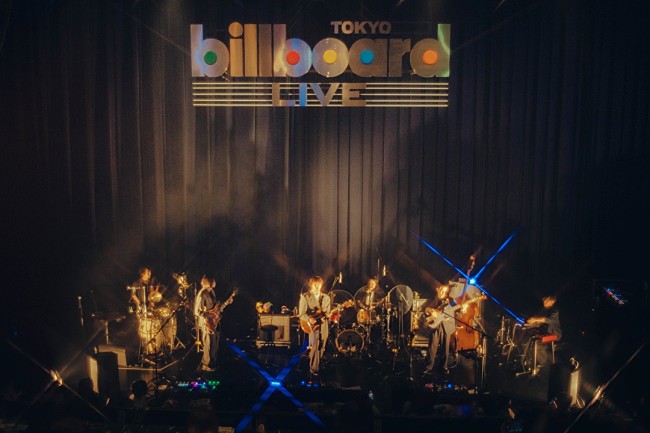 「＜ライブレポート＞Helsinki Lambda Club、結成12周年祝う初ビルボードライブ公演　トリプルファイヤー吉田がサプライズ登場」1枚目/13
