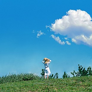 「Uru、映画『雪風 YUKIKAZE』主題歌の新曲「手紙」アートワーク公開」