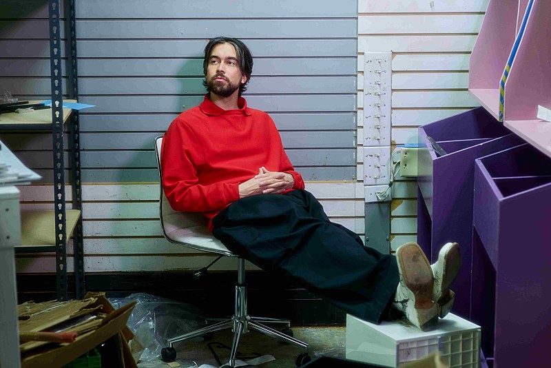 アレックス・G、ニューAL『ヘッドライツ』より「Oranges」ヴィジュアライザー公開