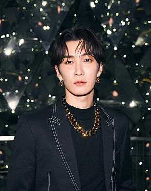 「渡辺翔太（Snow Man）、Swarovskiの130周年を祝しオーストリアを巡る」