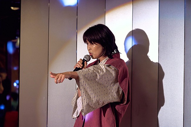 「「しあわせな結婚」「どうやら真犯人の足だけ登場？」「カラオケシ－ンが今回のハイライト」」1枚目/1