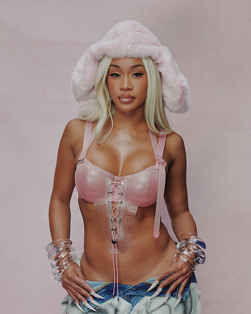 スウィーティー、TWICEらが参加した最新EP『ヘラ・プレッシャー』リリース