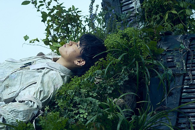 「Tani Yuuki、新曲「万有引力」8/8配信リリース決定＆デビュー5周年を祝うフリーライブ本日より開催」1枚目/2