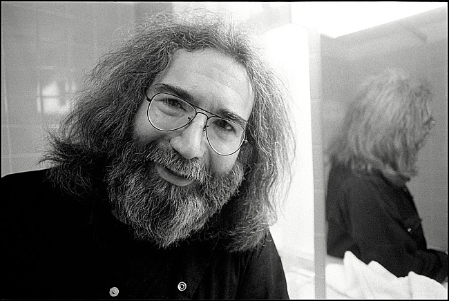 「故ジェリー・ガルシア、幼少期を過ごした米サンフランシスコの通りが彼にちなんで命名される」1枚目/1