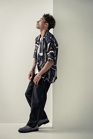 「gb、メジャーデビュー曲「SMILE IN YOUR FACE」8/27リリース決定　土岐麻子／荒谷翔大とコラボ」