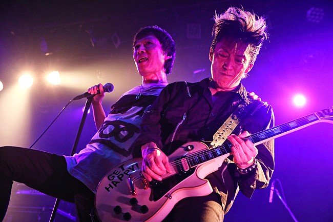 「＜ライブレポート＞JUN SKY WALKER(S)、変わらぬグルーヴと進化するサウンドを見せたツアー初日　30年以上ぶりの共演に止まらぬ熱狂」1枚目/13