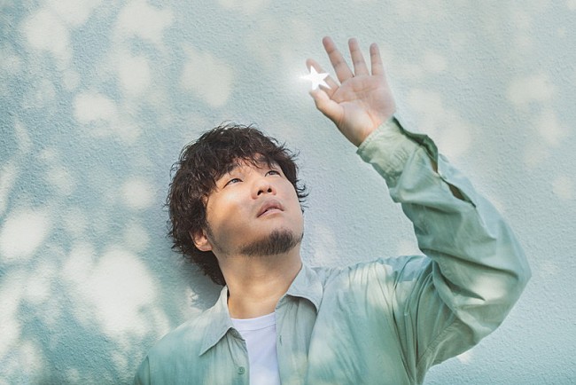 「秦 基博、アニメ『太陽よりも眩しい星』OPテーマを担当」1枚目/2