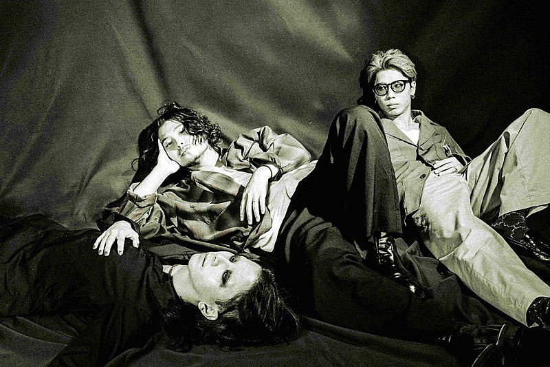 SIX LOUNGE、夏らしい新曲「灯火のほとり」配信リリース 