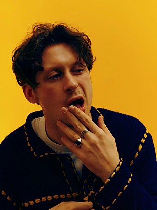 「バリー・キャント・スウィム、SBTRKT／ATRIPによる「Different」「All My Friends」リミックス解禁」