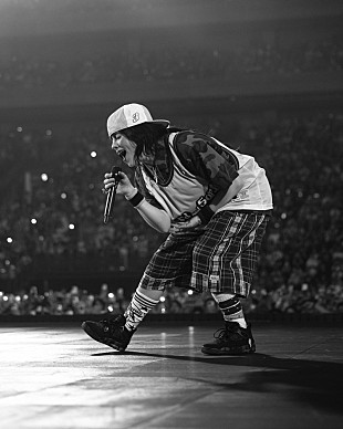 「＜ライブレポート＞ビリー・アイリッシュ、強い衝撃と繊細な感情が行き来する3年ぶり来日公演2日目」