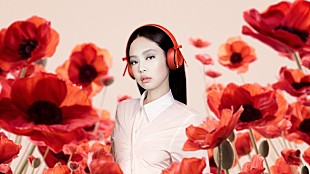 「BLACKPINKジェニー、Beatsとのコラボ・ヘッドフォンが9/5発売」