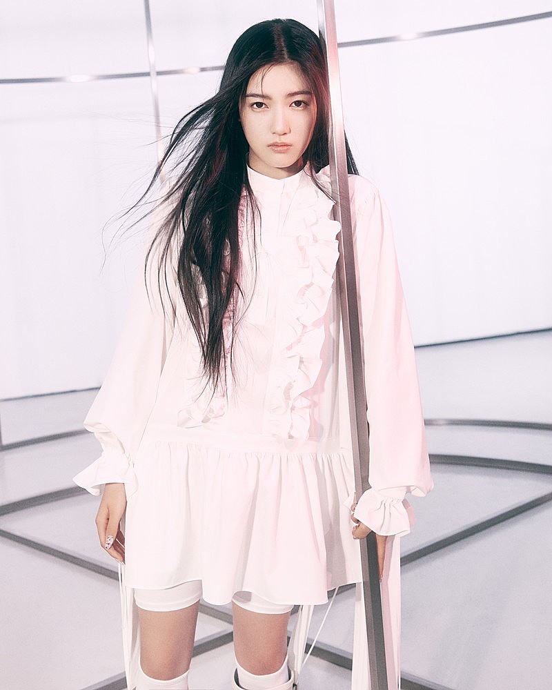 「ソヒョン：普段は無邪気だけどステージではクール」5枚目/7