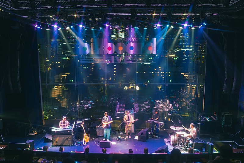 ＜ライブレポート＞Ovall、ダンサーTHE D SoraKi登場＆アンプラグド・コーナーありの特別演出で魅せた【“Silent Storm” Billboard Live Tour】